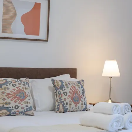 Garcia - Lisbon's Charm