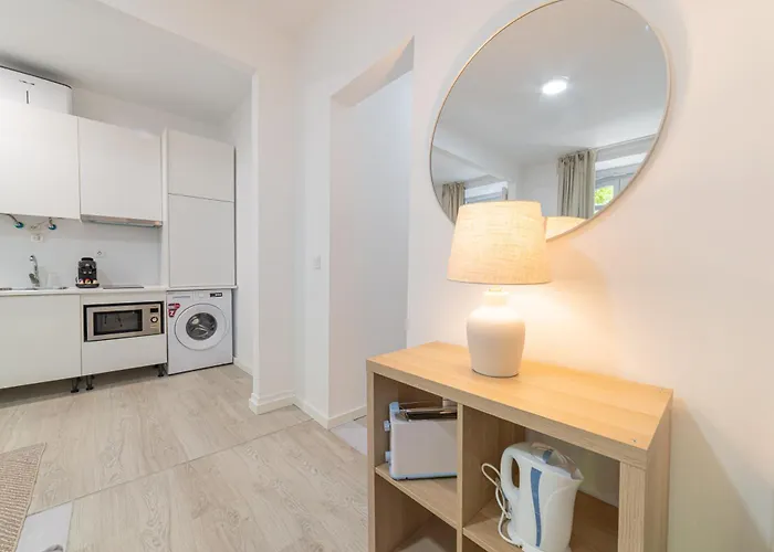 Garcia - Lisbon's Charm