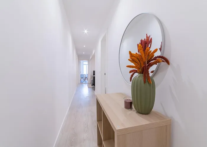 Garcia - Lisbon's Charm