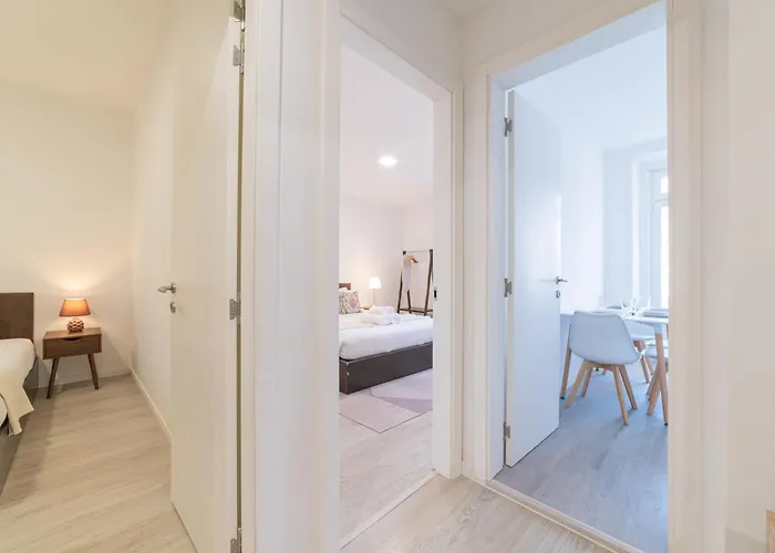 Garcia - Lisbon's Charm *